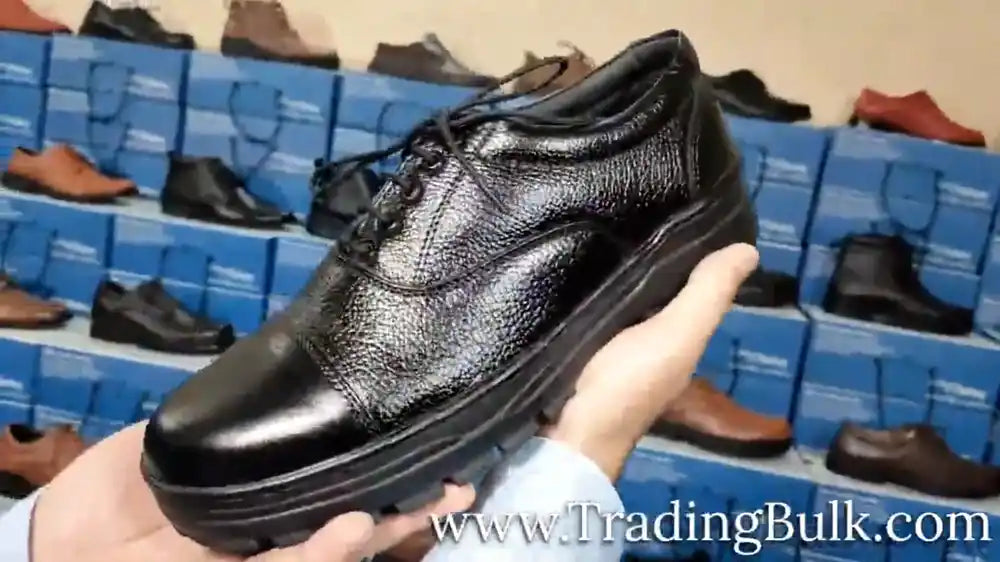 Load video: Leather Footwear Wholesaler in India